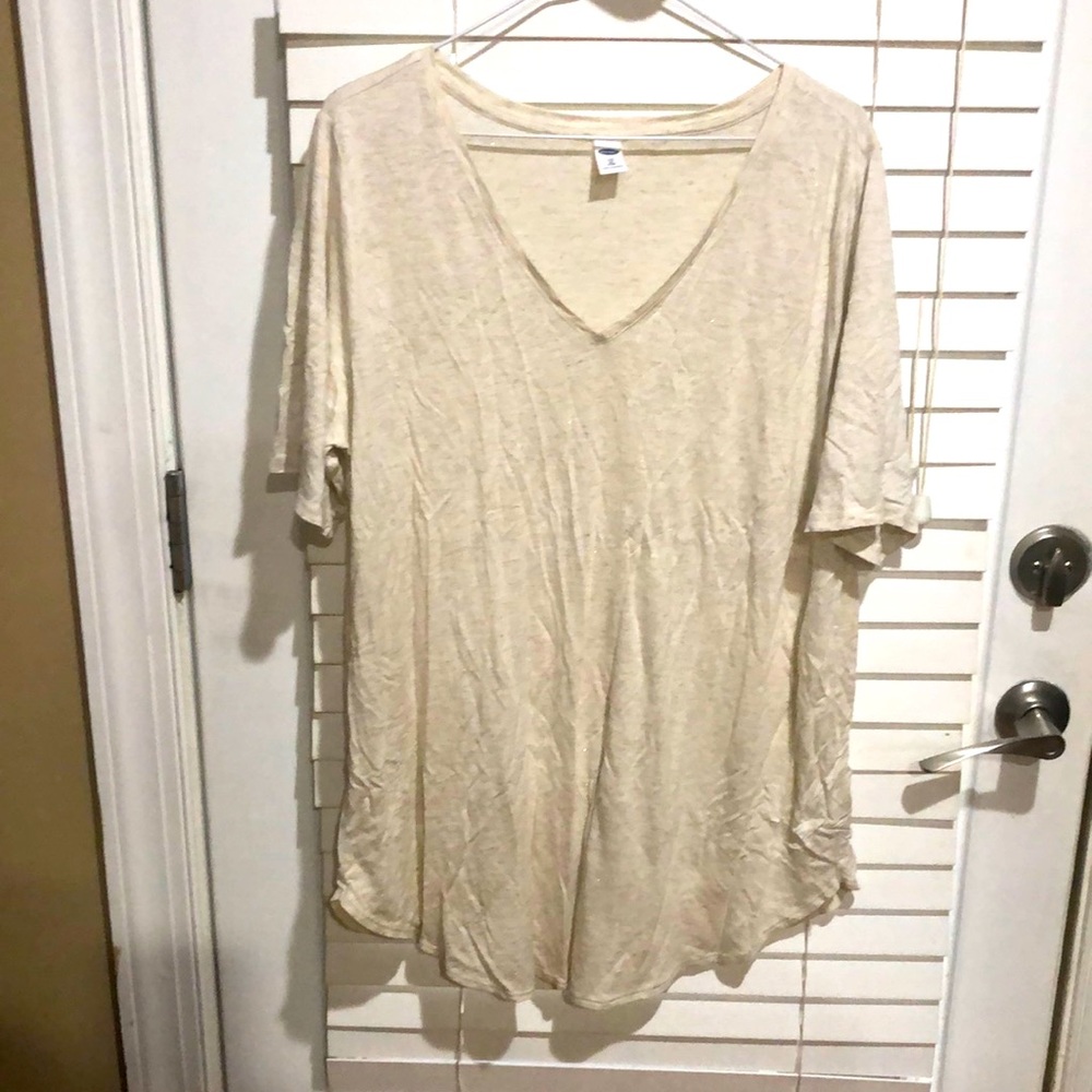 Old Navy V neck